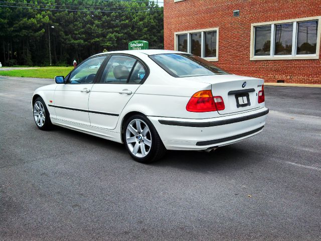 BMW 3 series 2001 photo 2