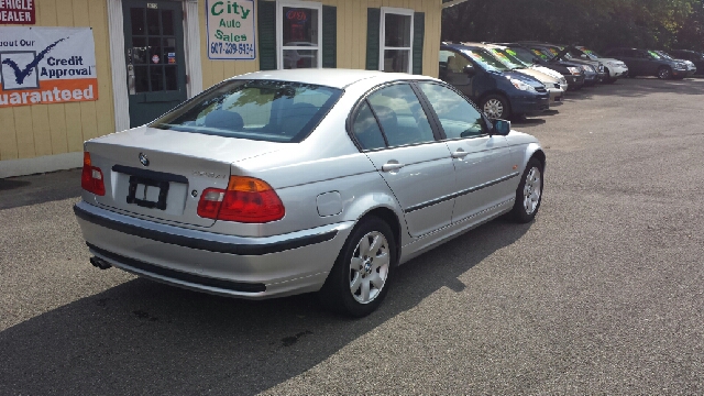 BMW 3 series 2001 photo 2