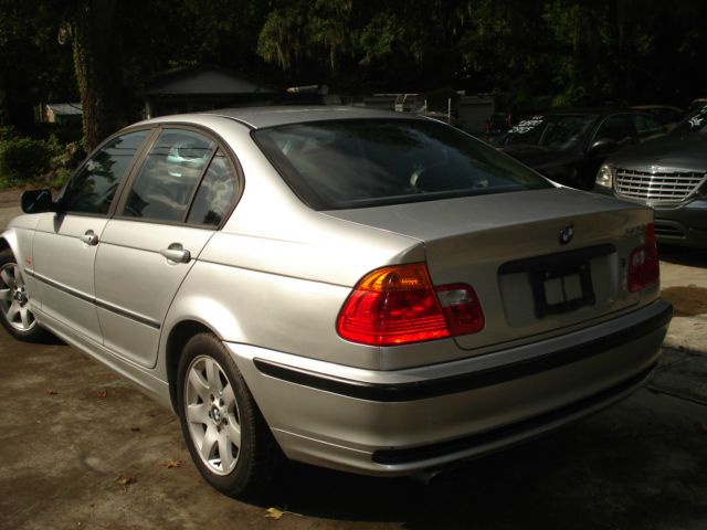 BMW 3 series 2001 photo 2