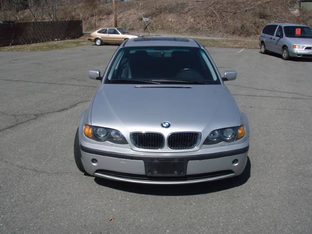 BMW 3 series 2002 photo 2