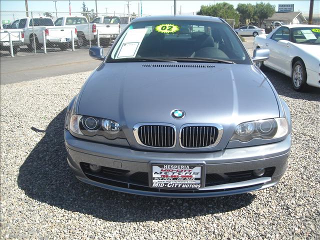 BMW 3 series 2002 photo 2