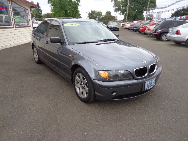 BMW 3 series 2002 photo 2