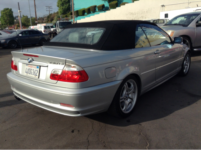 BMW 3 series W/6-passenger Seating Convertible