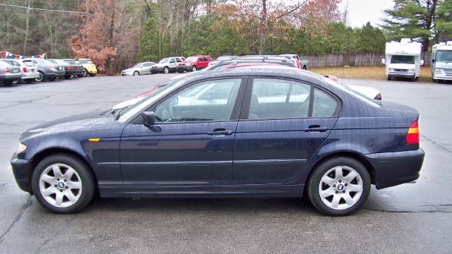 BMW 3 series 323i 4dr Sdn Sedan Sedan