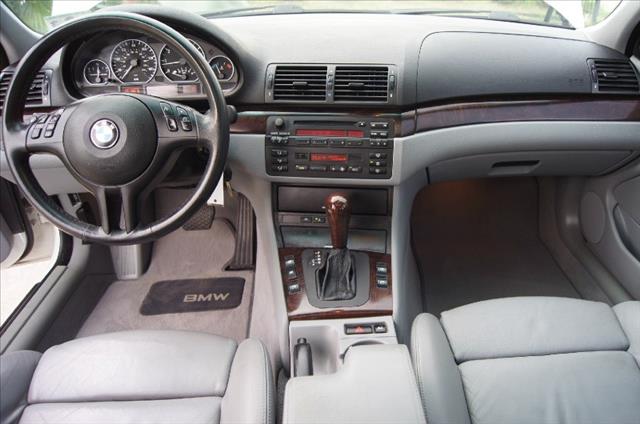 BMW 3 series 2002 photo 2