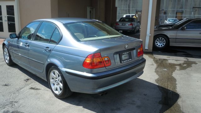 BMW 3 series 2002 photo 3