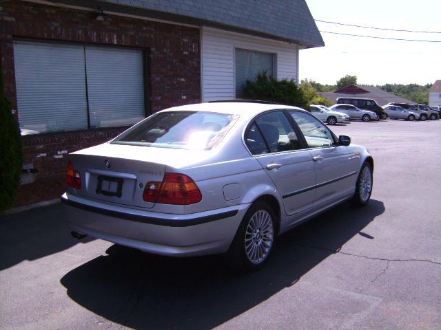 BMW 3 series 2002 photo 2