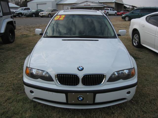 BMW 3 series 2002 photo 2