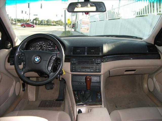 BMW 3 series 2002 photo 2