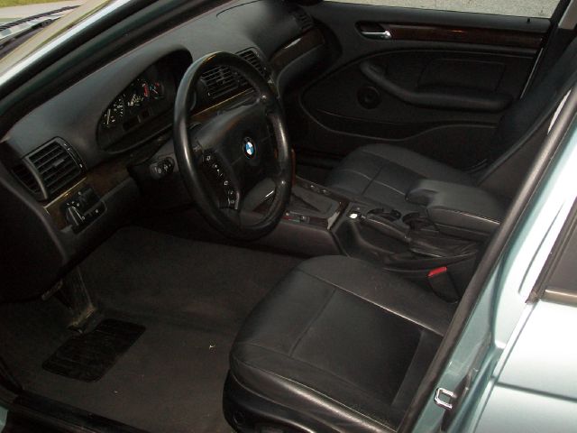 BMW 3 series STX XL XLT FX2 Lariat Sedan