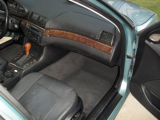 BMW 3 series 2002 photo 4