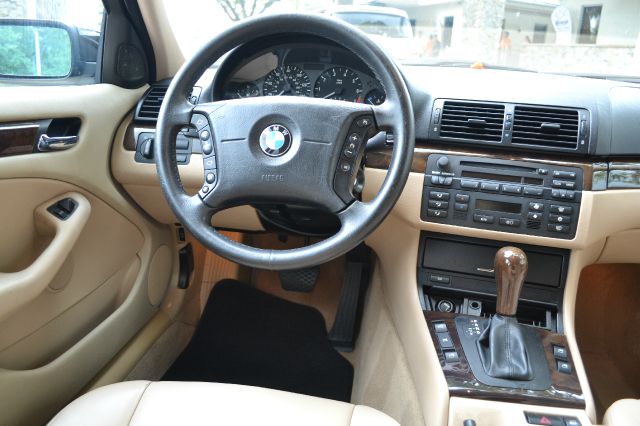 BMW 3 series 2003 photo 17