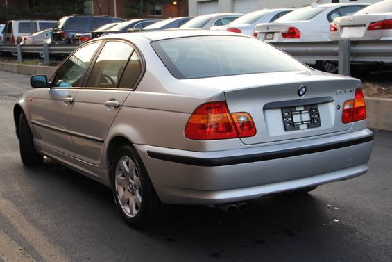 BMW 3 series 2WD 4dr Heat Sedan