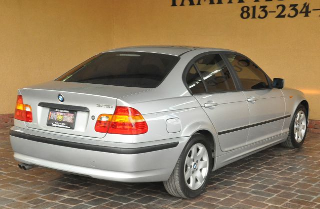 BMW 3 series 2003 photo 2