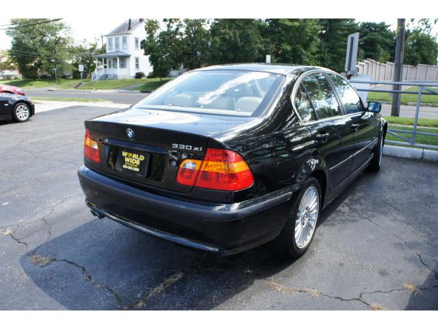 BMW 3 series 2003 photo 3