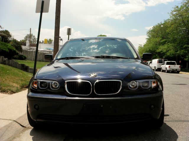 BMW 3 series 2003 photo 3