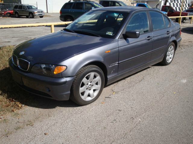 BMW 3 series 2003 photo 3