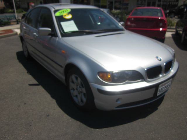 BMW 3 series 2003 photo 1