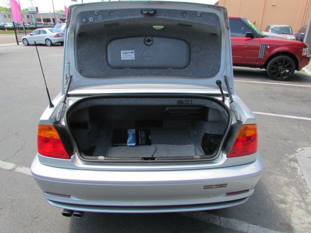 BMW 3 series 2003 photo 4