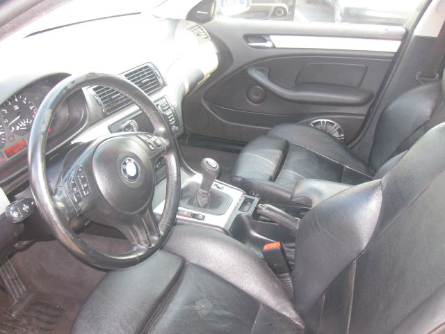 BMW 3 series 2003 photo 2