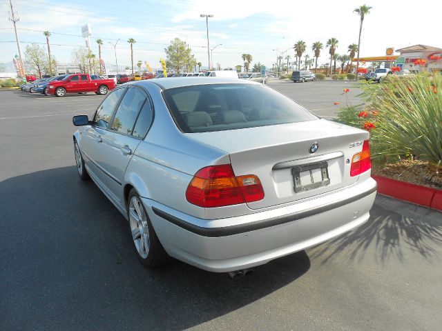 BMW 3 series 2003 photo 4