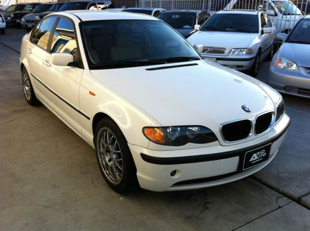 BMW 3 series 2003 photo 1