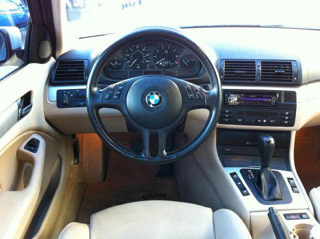 BMW 3 series 2003 photo 4