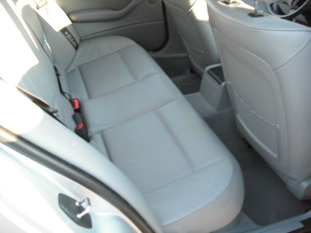 BMW 3 series 2003 photo 16