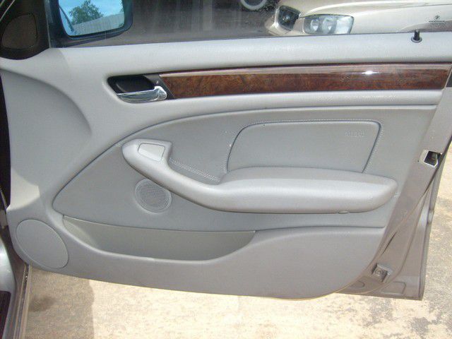 BMW 3 series 2003 photo 1