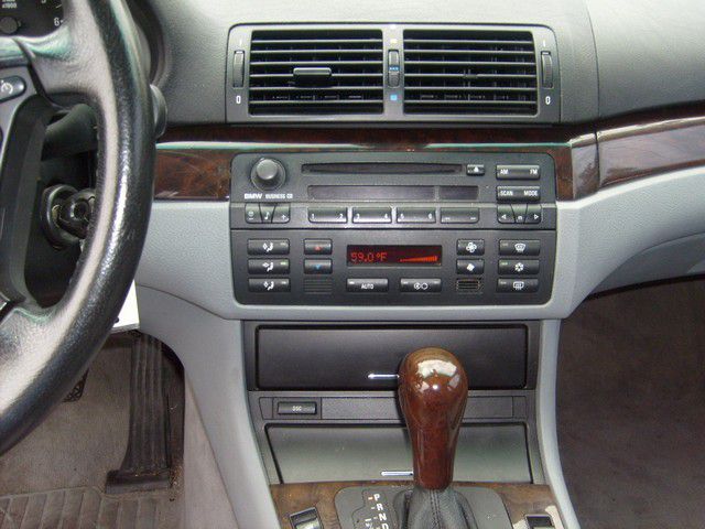 BMW 3 series 2003 photo 16