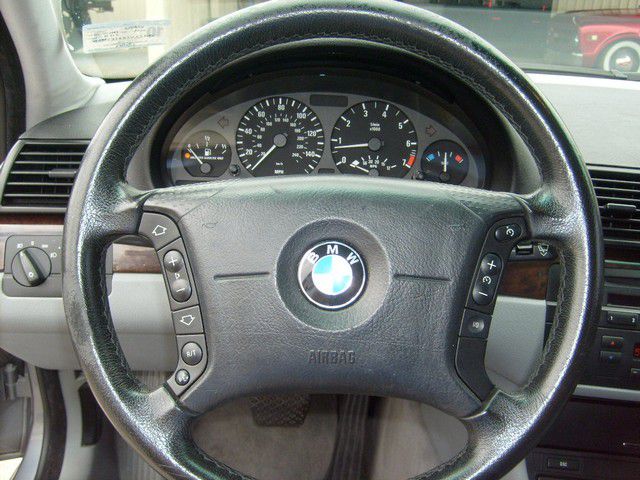 BMW 3 series 2003 photo 6