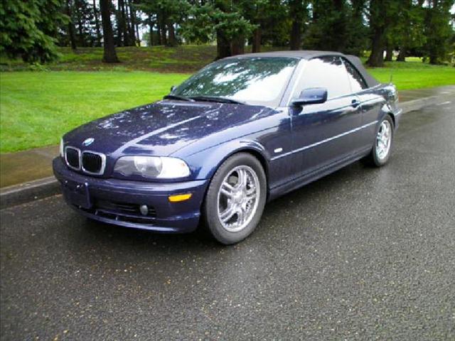 BMW 3 series W/ Navigation Convertible