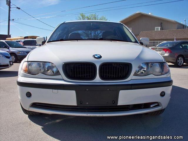 BMW 3 series 2003 photo 2