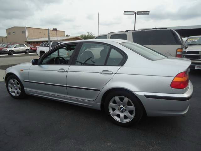 BMW 3 series STX XL XLT FX2 Lariat Sedan