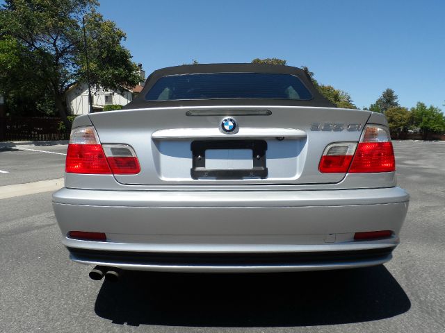 BMW 3 series 2003 photo 2