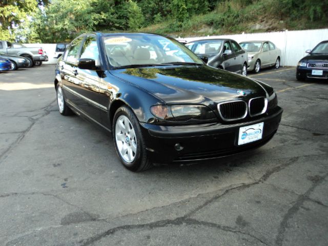 BMW 3 series 2003 photo 2