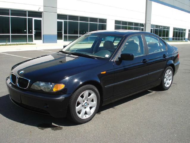 BMW 3 series 2003 photo 1