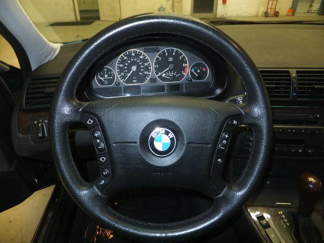 BMW 3 series 2003 photo 3