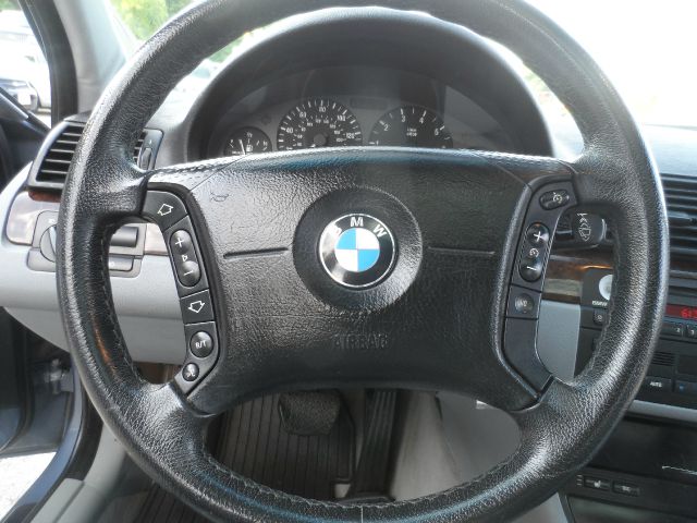 BMW 3 series 2003 photo 29