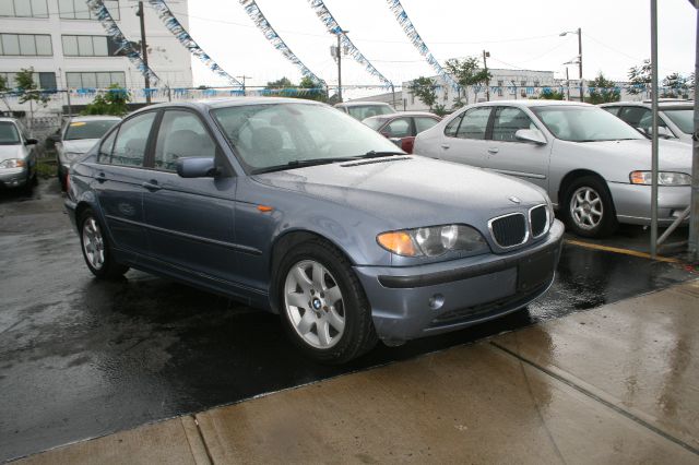 BMW 3 series 2003 photo 1