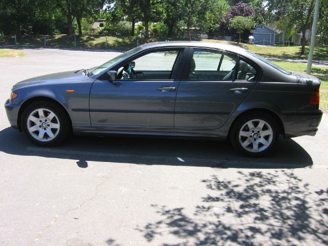 BMW 3 series 2003 photo 1