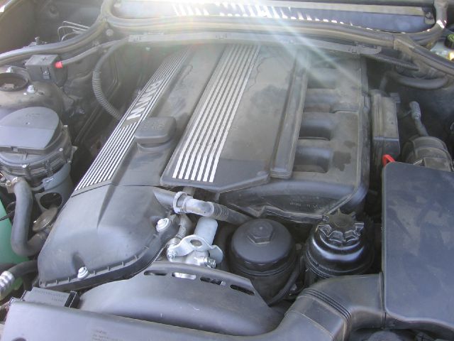 BMW 3 series 2003 photo 2