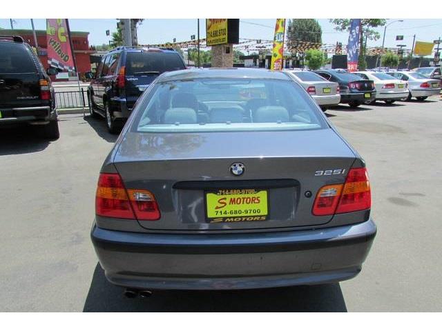 BMW 3 series 2003 photo 2