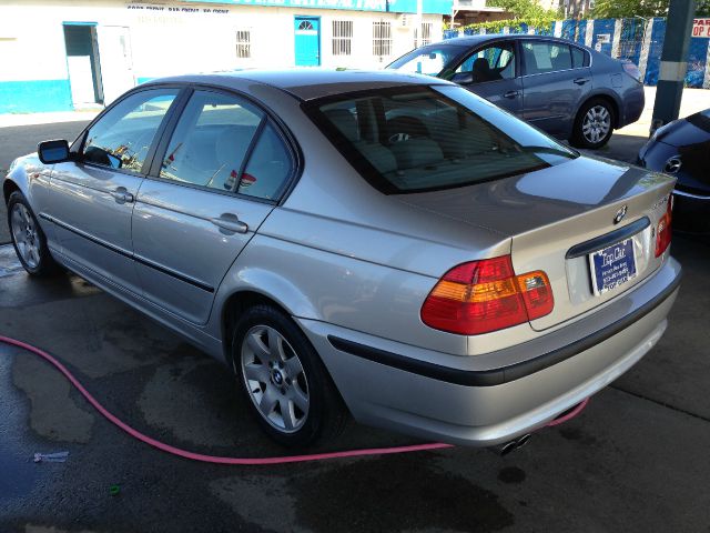 BMW 3 series 2003 photo 9