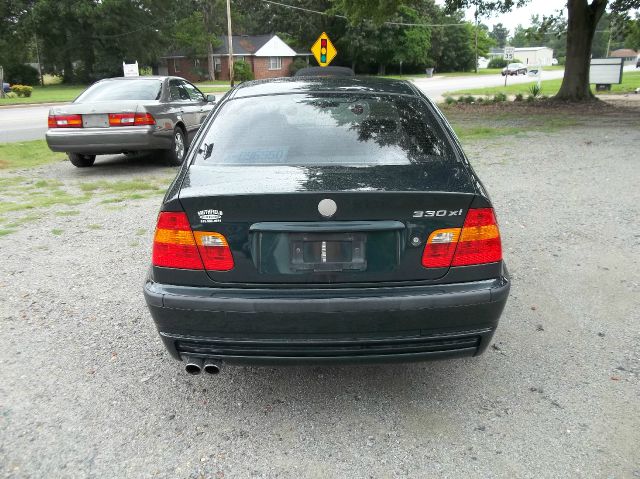 BMW 3 series 2003 photo 2