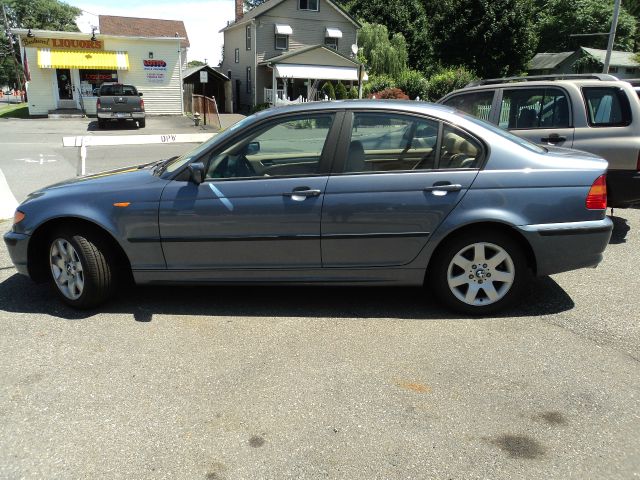 BMW 3 series 2004 photo 4