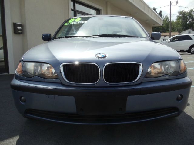 BMW 3 series 2004 photo 3