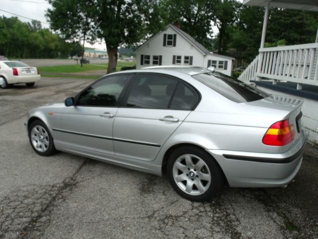 BMW 3 series 2004 photo 3