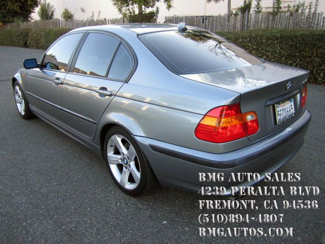 BMW 3 series STX XL XLT FX2 Lariat Sedan