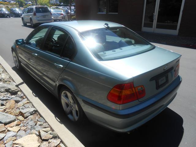 BMW 3 series 2004 photo 2